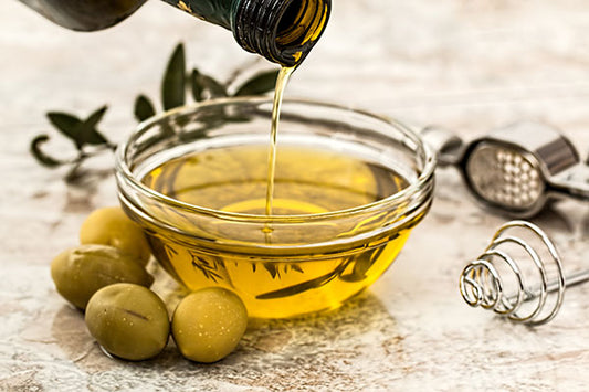 Olio extravergine d'oliva: il re della dieta Mediterranea